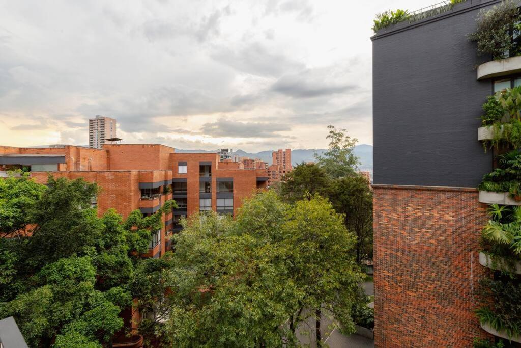 Apartamento El Poblado, Finisterre Ap 801
